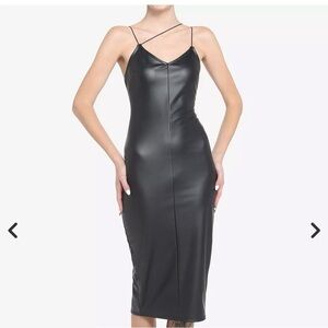 Almost Famous Sleek Black Midi Dress
